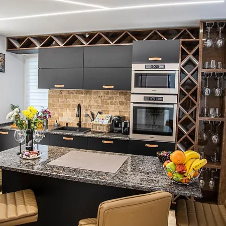Brand New Penthouse At Km 0 Of Near Intercontinental * Bucharest