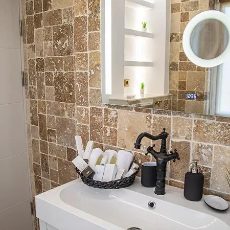 Brand New Penthouse At Km 0 Of Near Intercontinental Appartamento